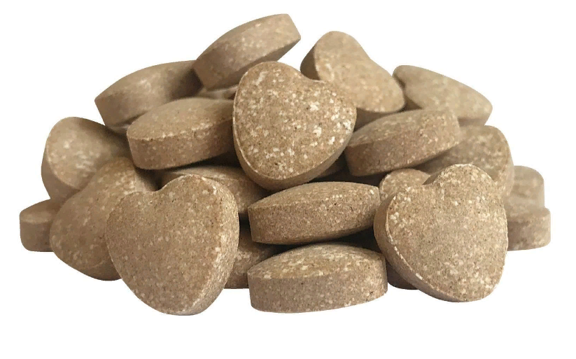 Лакомство для кошек Деревенские лакомства Сердечки с аминокислотой L-лизин 30 г